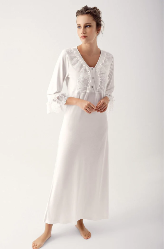 Loungewear / Nightgown